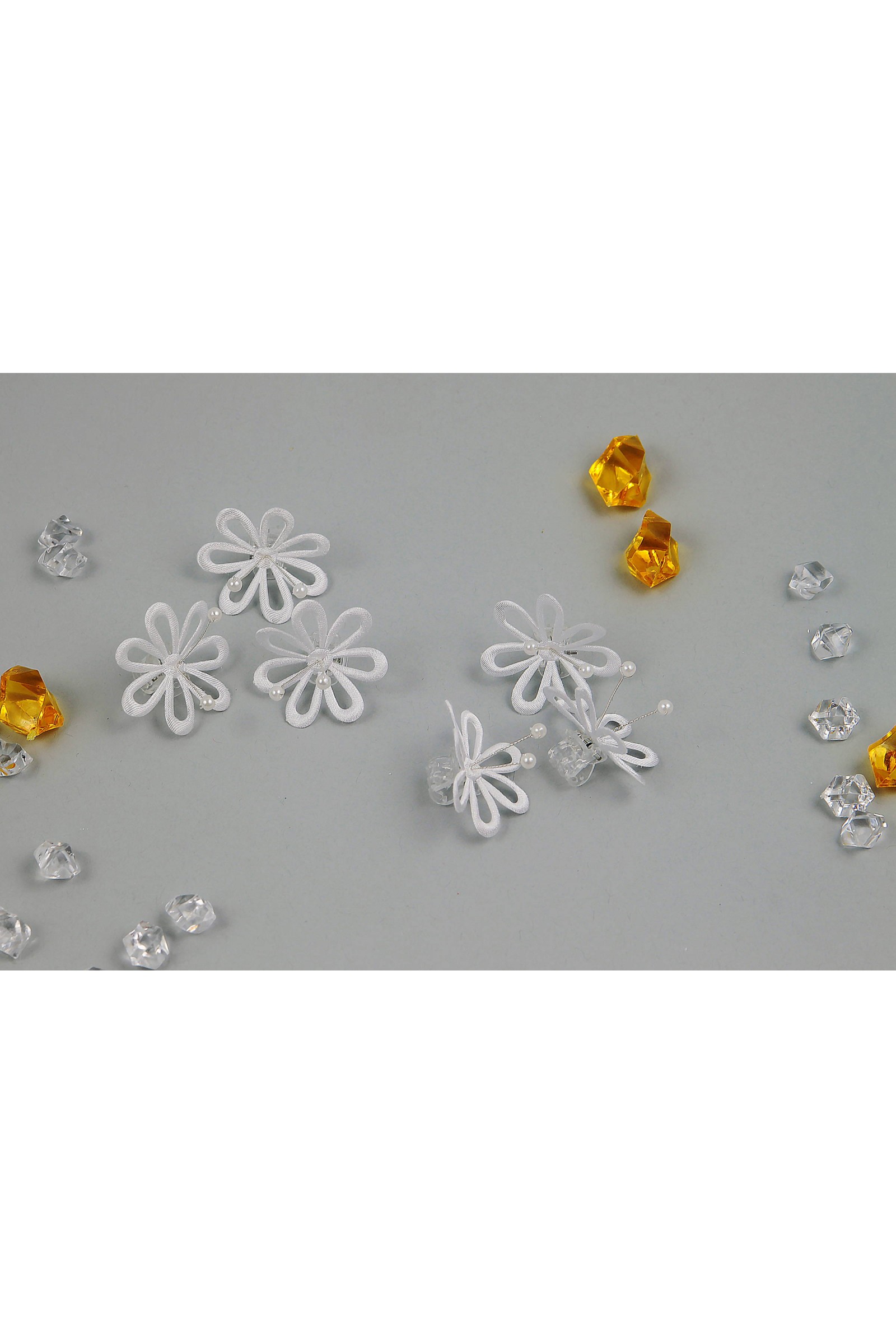 Spinka komunijna - Kwiatek - obraz 0