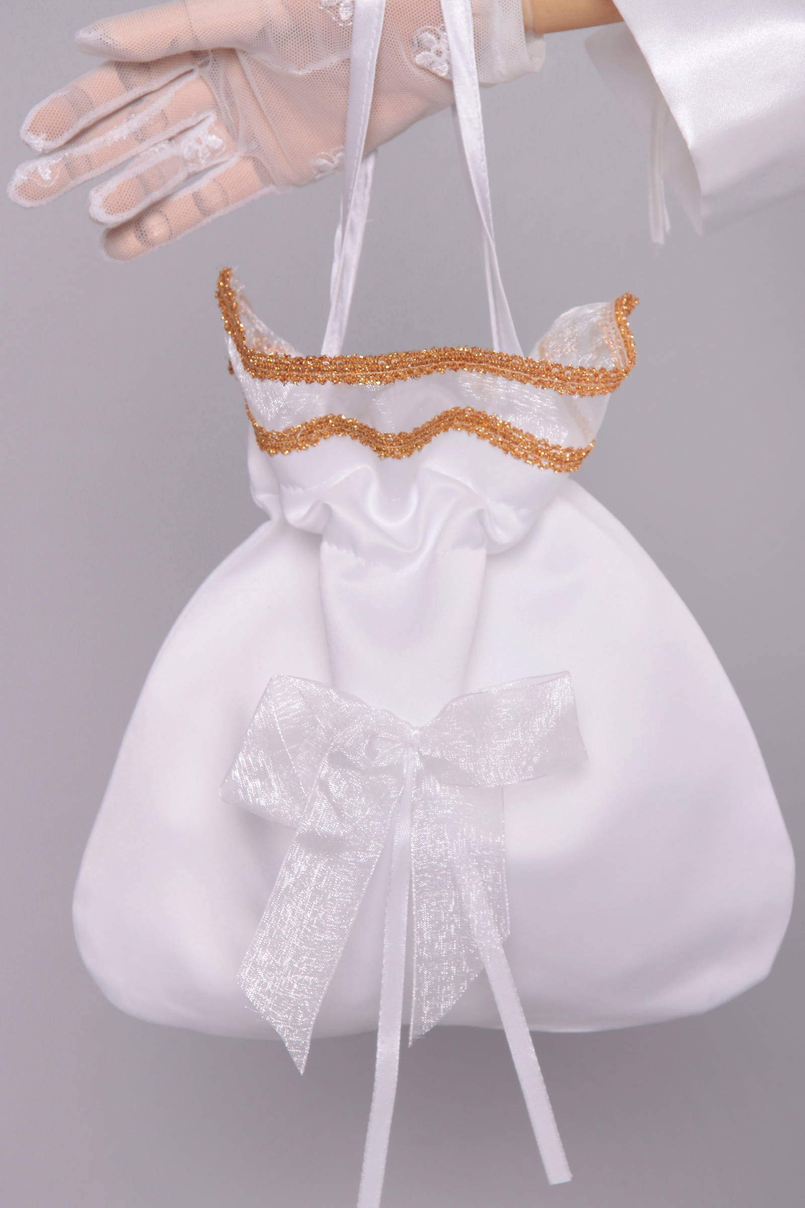 Torebka komunijna satynowa sakiewka UK-Tss11 - obraz 0