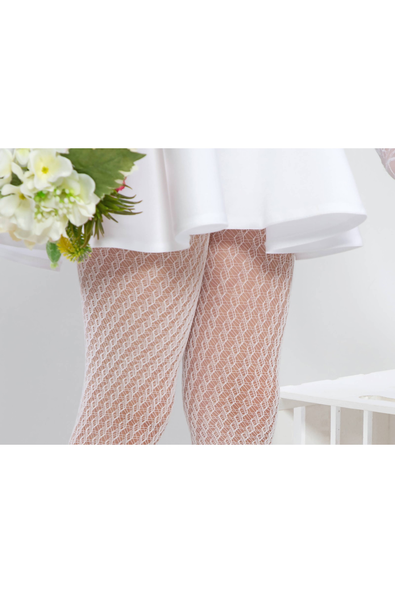 Eleganckie rajstopy komunijne - Martynka - obraz 1