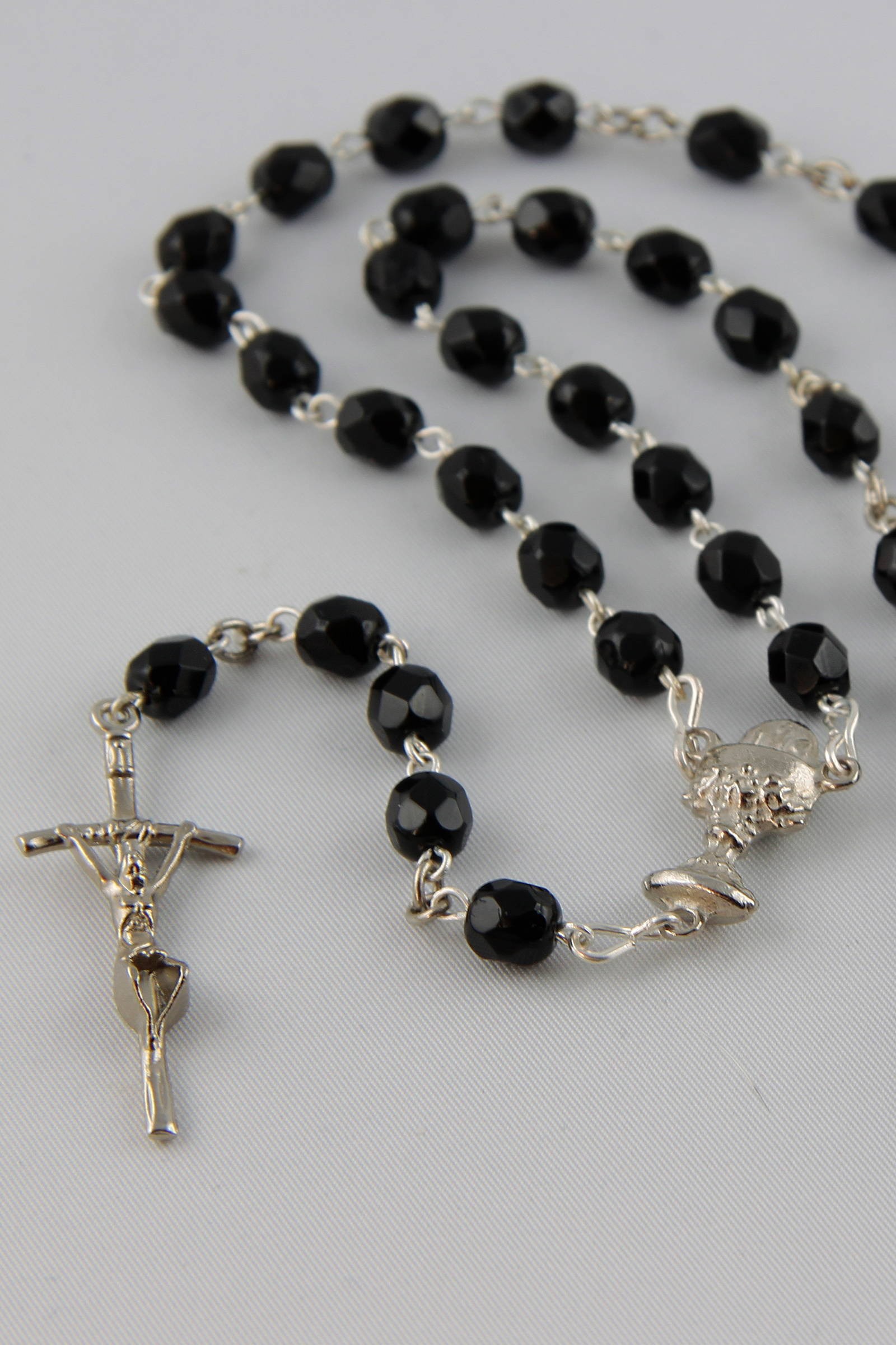 Różaniec komunijny - kryształ czarny UK-KC - obraz 0