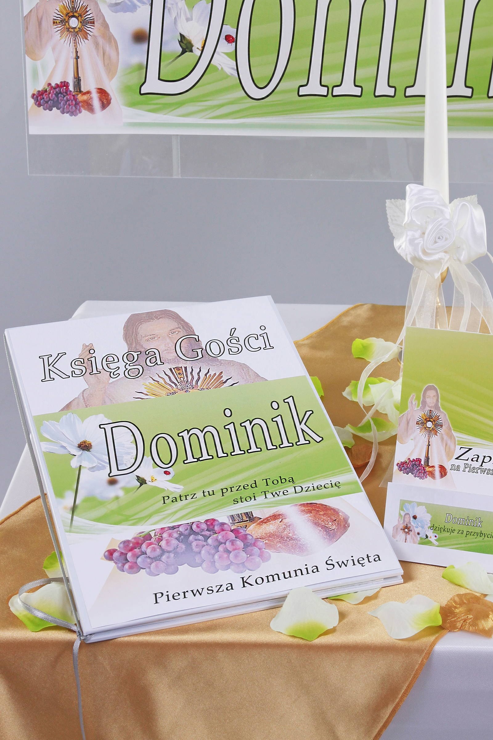Personalizowany dekoracyjny zestaw komunijny - Bławatek - obraz 2
