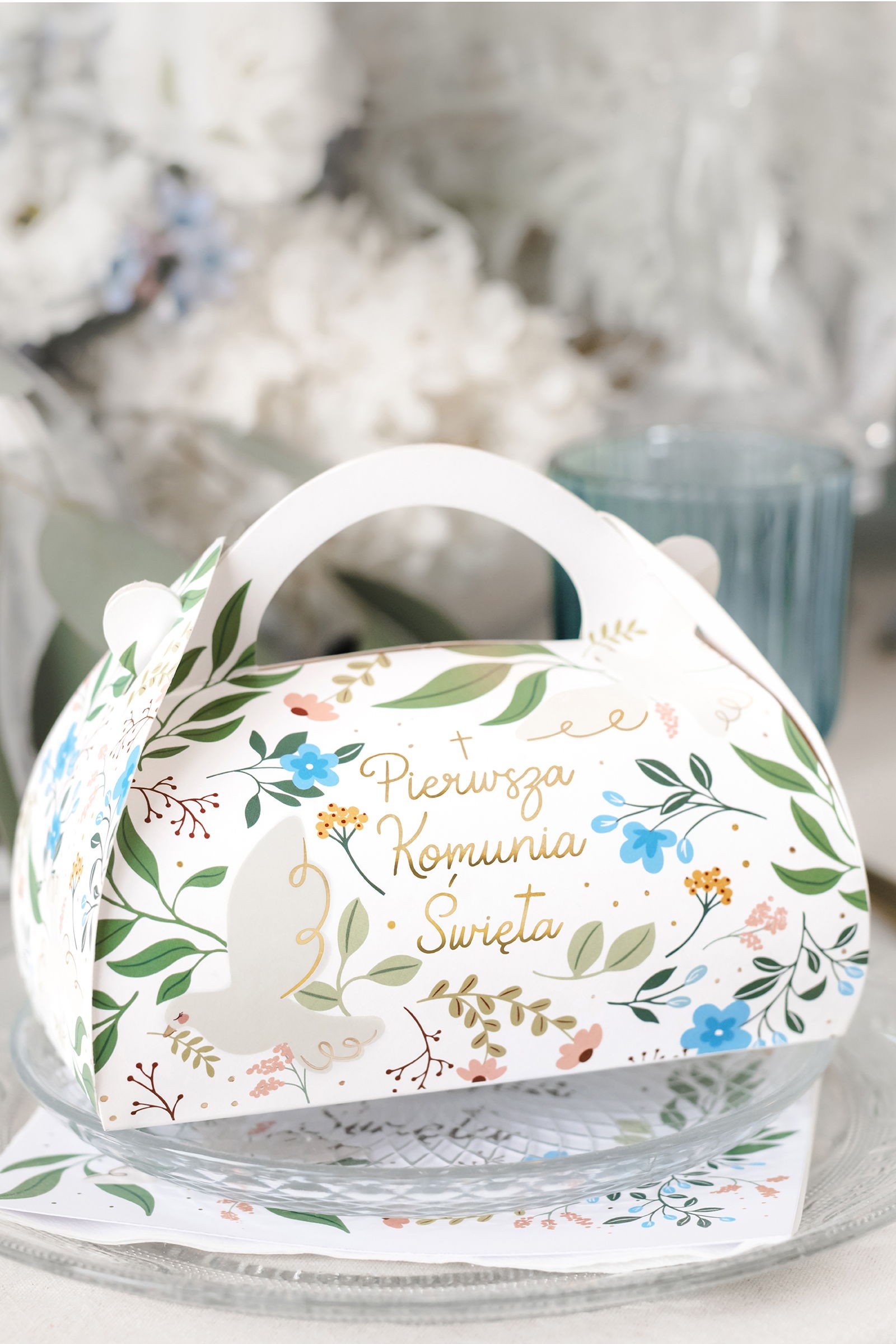 Pudełko na ciasto komunijne Wiosna - obraz 0